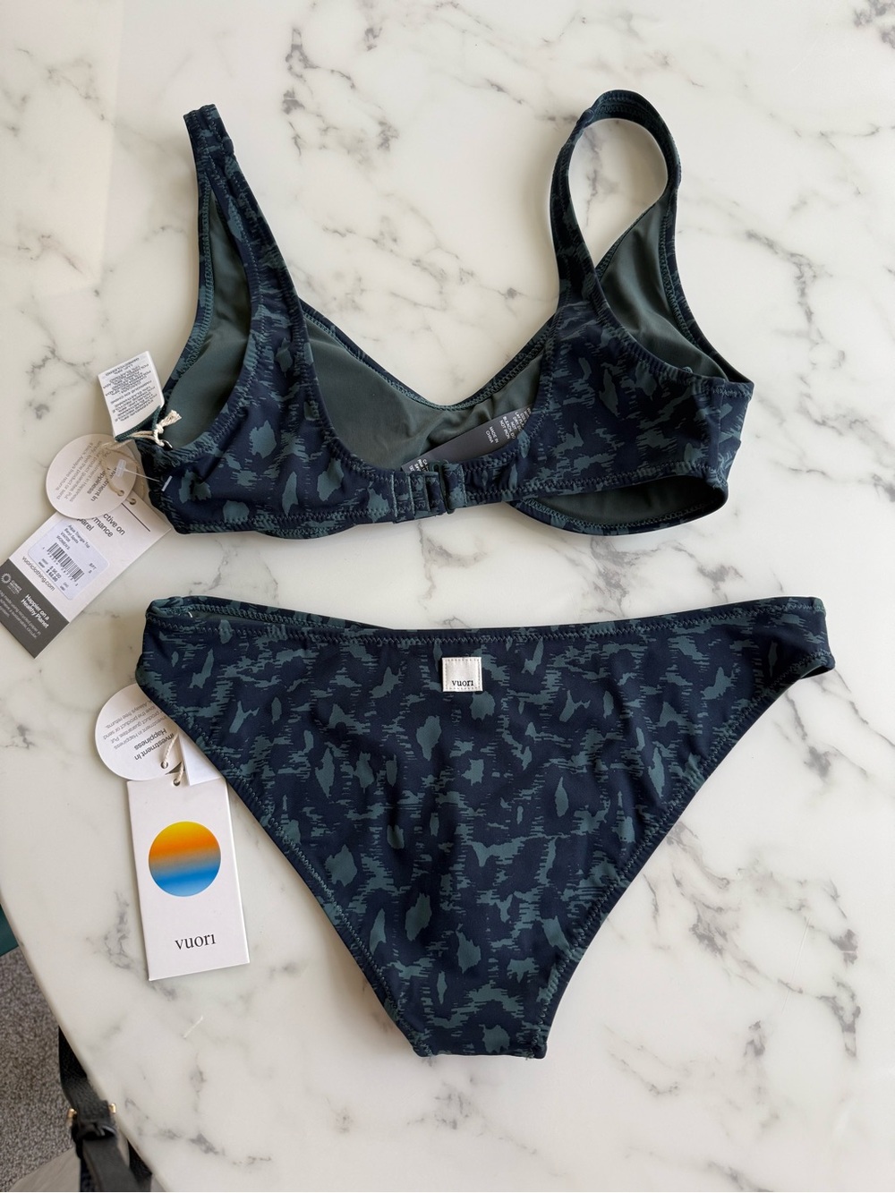 NWT Vuori Navy/Green Bikini Set Size S - Picture 2 of 2